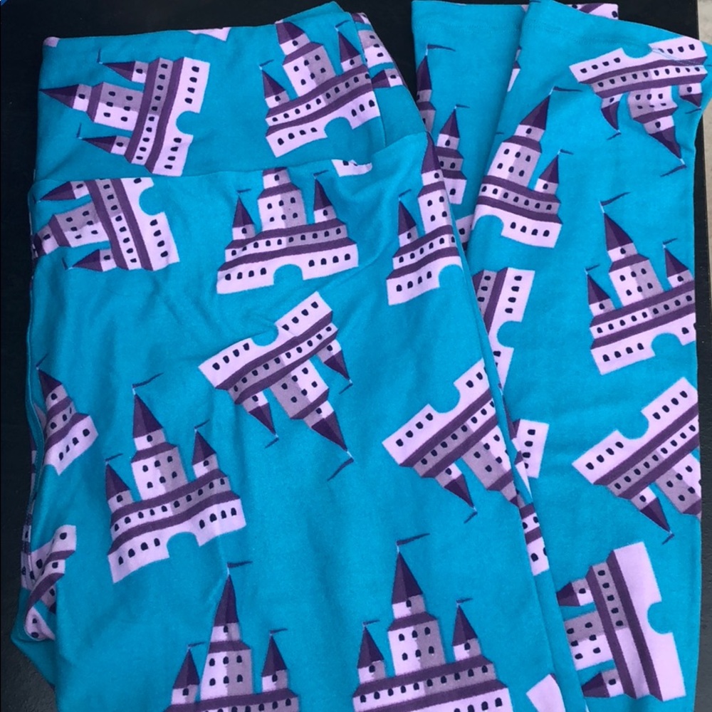 LuLaRoe Castle Leggings!